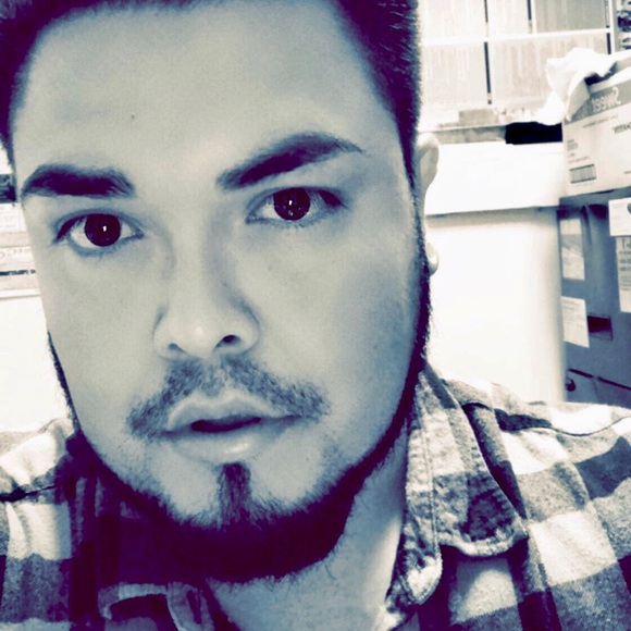 Meet your Posher, Jorge - Picture 1 of 1